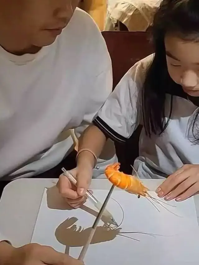 7 Potret Absurd Tingkah Bocah Enggak Mau Repot Ini Kocak