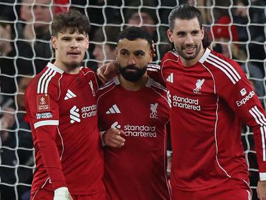 Liverpool berhasil memetik kemenangan saat melawan Brighton dalam laga putaran keempat Piala FA yang berlangsung di Anfield, Liverpool, Inggris, Sabtu (14/02/2026) waktu setempat. (AFP/Darren Staples)