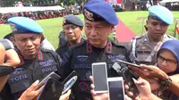 Ketiga orang yang diamankan adalah istri pelaku, Dewi Anggraini, dan dua mertuanya. Ketiganya diamankan saat tim gabungan melakukan penggeledahan di kawasan Marelan. Saat ini ketiga orang yang diamankan masih dimintai keterangan di Mako Brimob Polda Sumut.