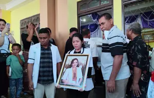 Ribuan Pelayat Antar Kepergian Dokter Icha