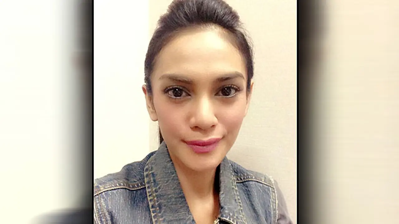 masayu-anastasia-131030b.jpg