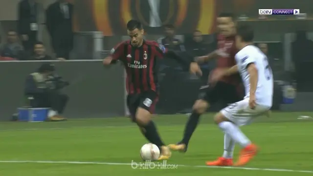 Berita video highlights Liga Europa 2017-2018 antara AC Milan melawan AEK Athens dengan skor 0-0. This video presented by BallBall.