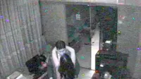 Astaga, Pasangan Ini Berhubungan Intim di Kantor