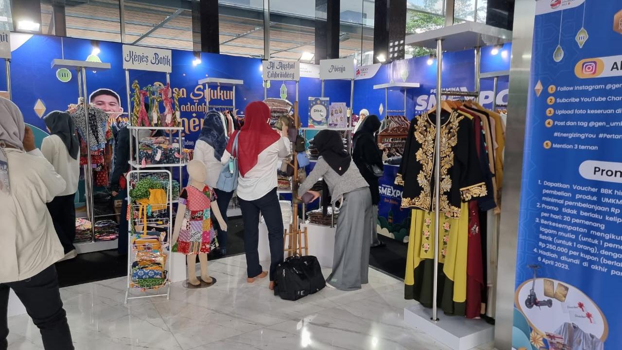 Bazar “Sobat Energi Belanja UMKM” yang digelar Kementerian ESDM dan dibuka Menteri ESDM Arifin Tasrif, Selasa (4/4).