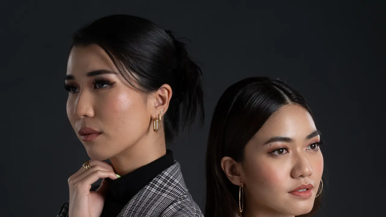 Elma dan Christie