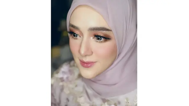 6 Potret Terbaru Fairuz A Rafiq yang Makin Tirus, Disebut Mirip Boneka Barbie