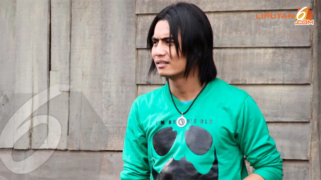 charly-setia-130520c.jpg