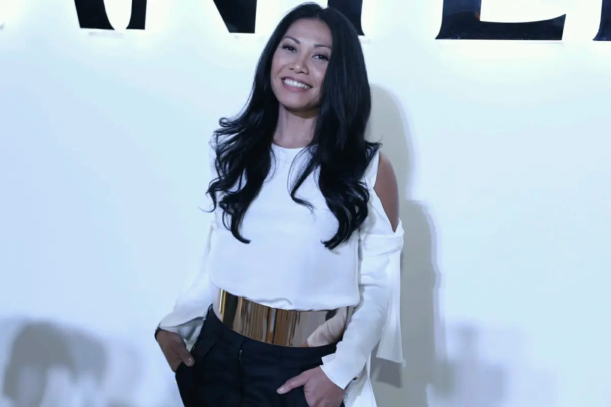 [Bintang] Anggun C Sasmi Sejak Kecil Akrab dengan Lagu The Beatles