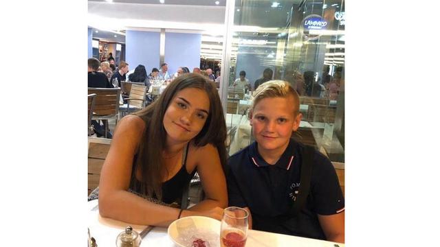 Jessica (13) dan Joshua (12), anak-anak dari Liz McCollin. (sumber: Hull Live)
