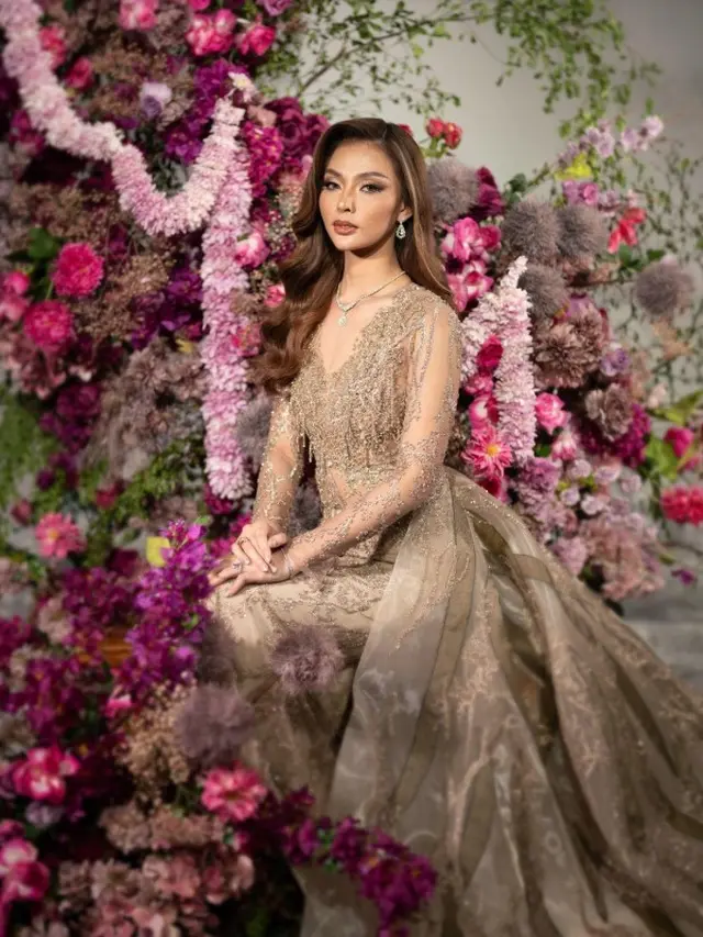 Andina Julie (Instagram/weddingmarket_id)