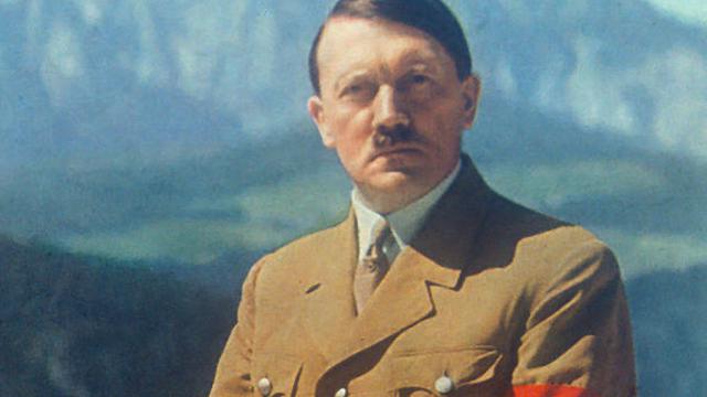 Kisah Tragis Cinta Pertama Adolf Hitler 