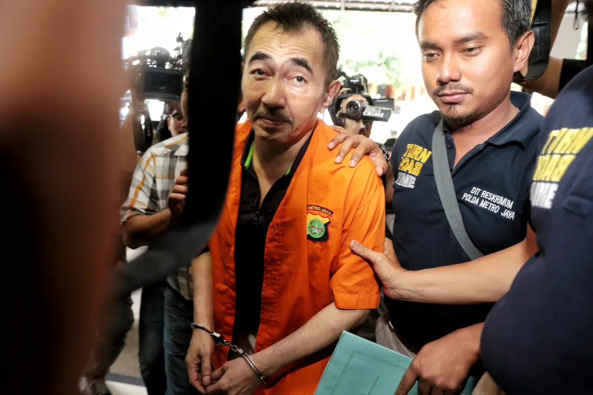 [Bintang] Gatot Brajamusti
