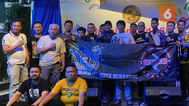 Rumah Inspirasi Alus Pisan saat memberangkatkan para atlet kickboxing asal Kota Sukabumi pada salah satu ajang kejuaraan (Liputan6.com/Fira Syahrin).