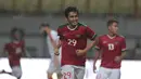 Senyum Septian David usai membobol gawang  Suriah U-23 pada laga persahabatan di Stadion Wibawa Mukti, Bekasi, Rabu (16/11/2017). Indonesia kalah 2-3. (Bola.com/NIcklas Hanoatubun)