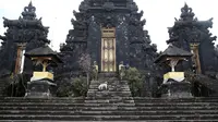 Pura Agung Besakih, Pusat Spiritual Hindu Bali di Lereng Gunung Agung