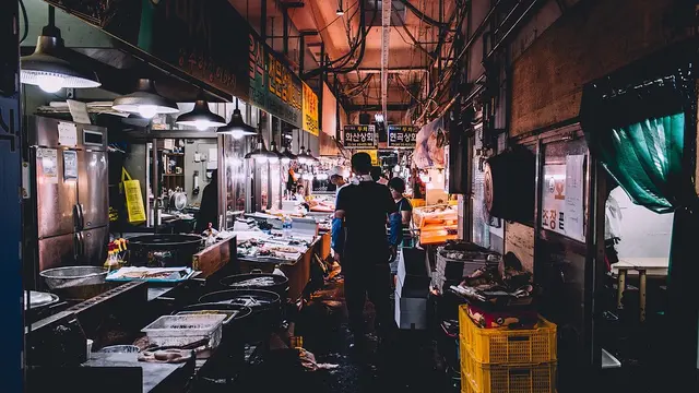 Ilustrasi pasar basah