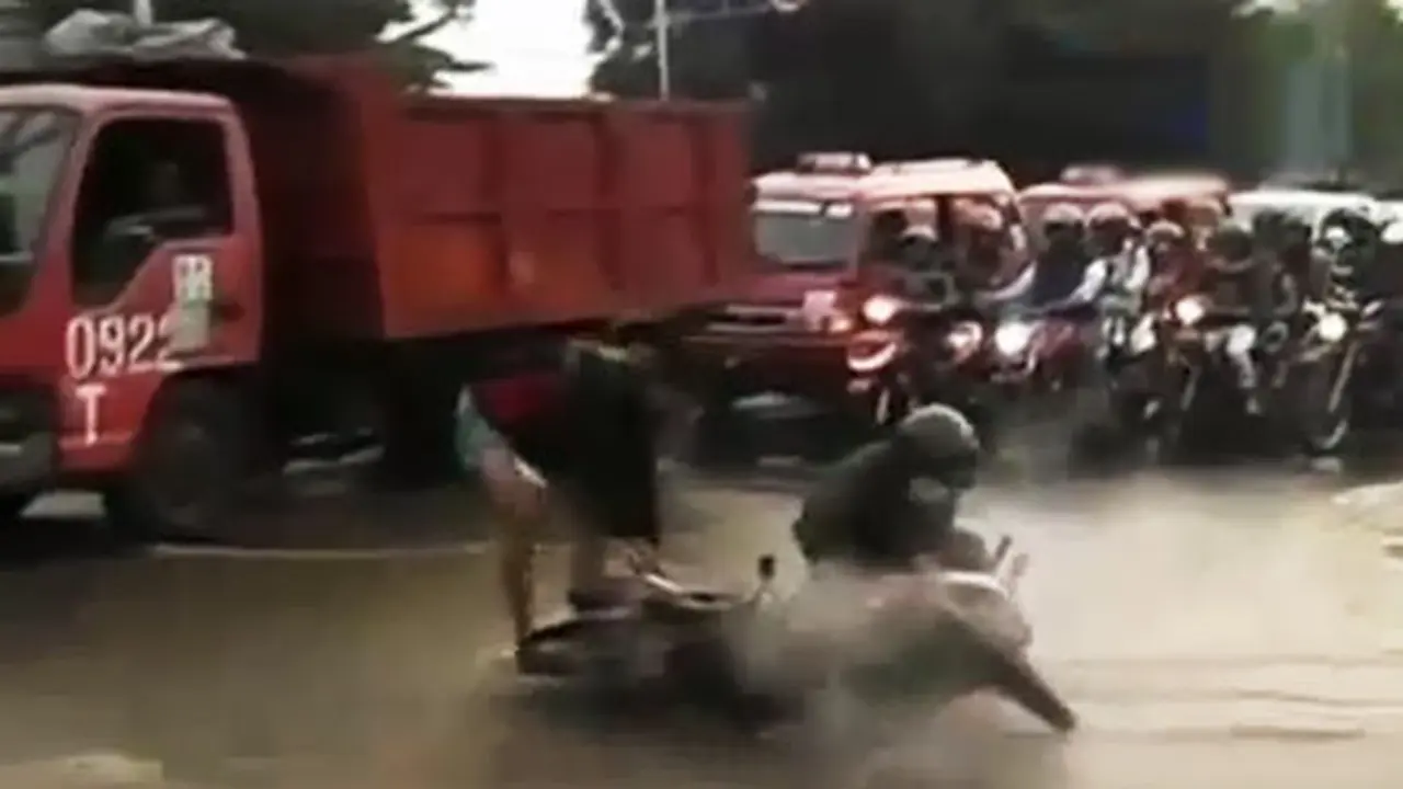 Banjir-Kramat-Jati