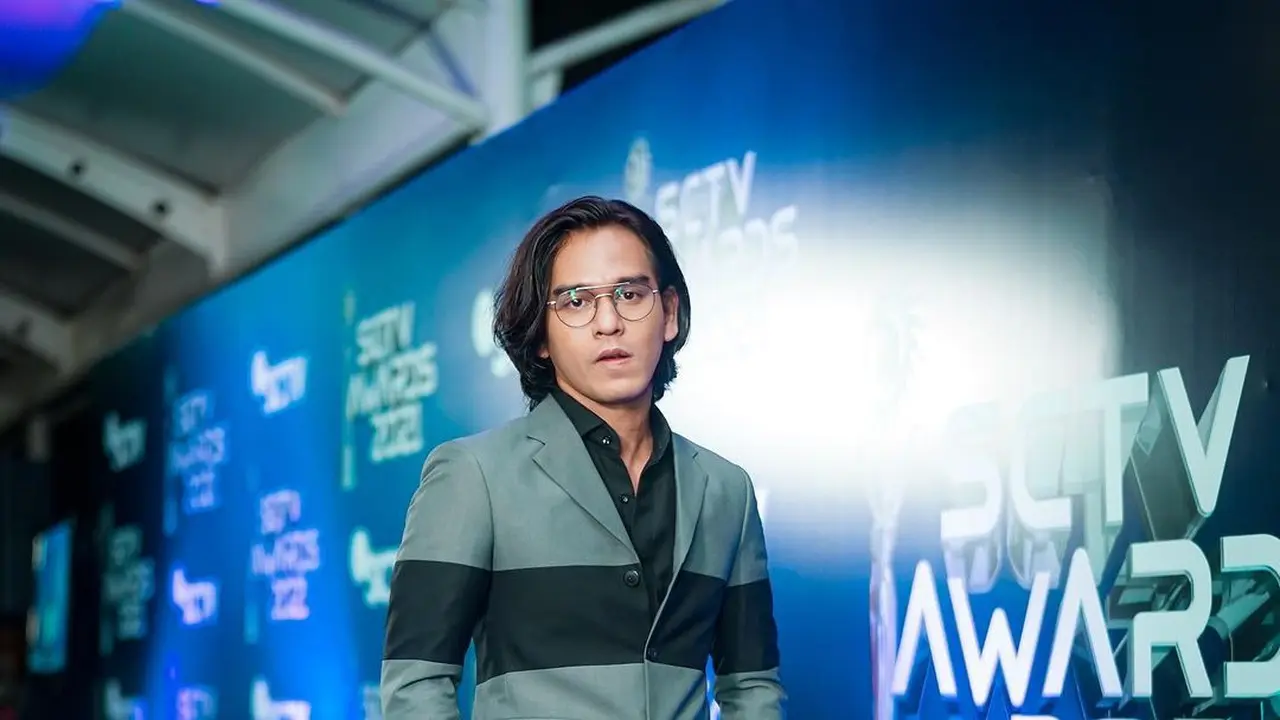 Rangga Azof.