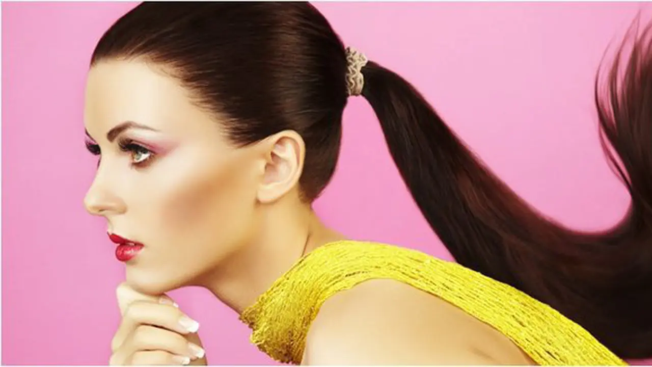 Mengikat rambut berakibat tak baik untuk kesehatan/copyright: thinkstockphotos.com