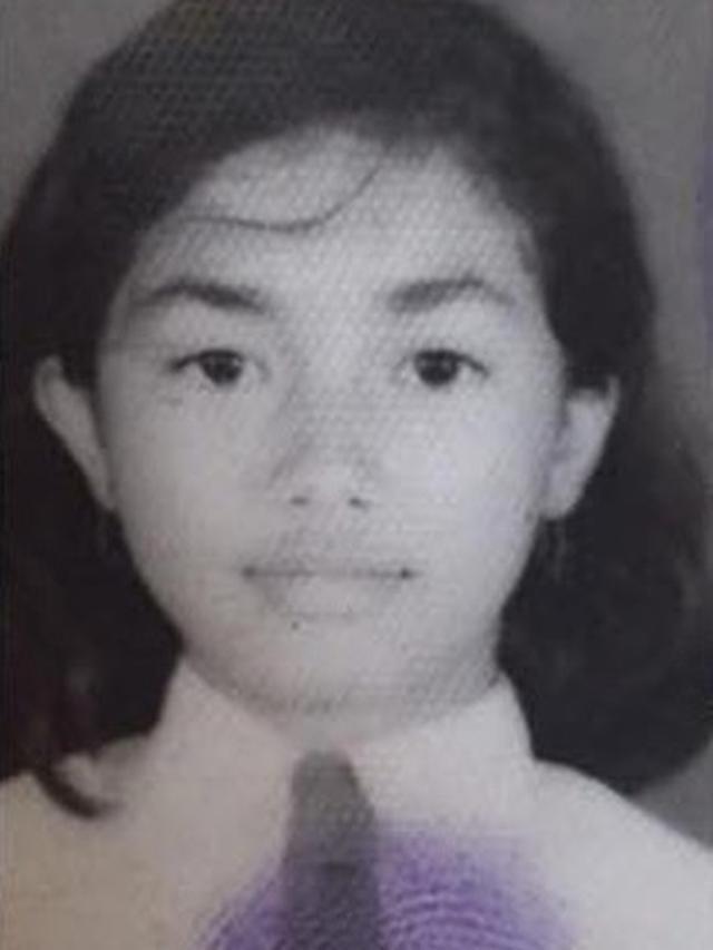 Pasfoto 6 Seleb Cewek Saat SD Ini Sudah Pancarkan Aura Bintang, Curi Perhatian