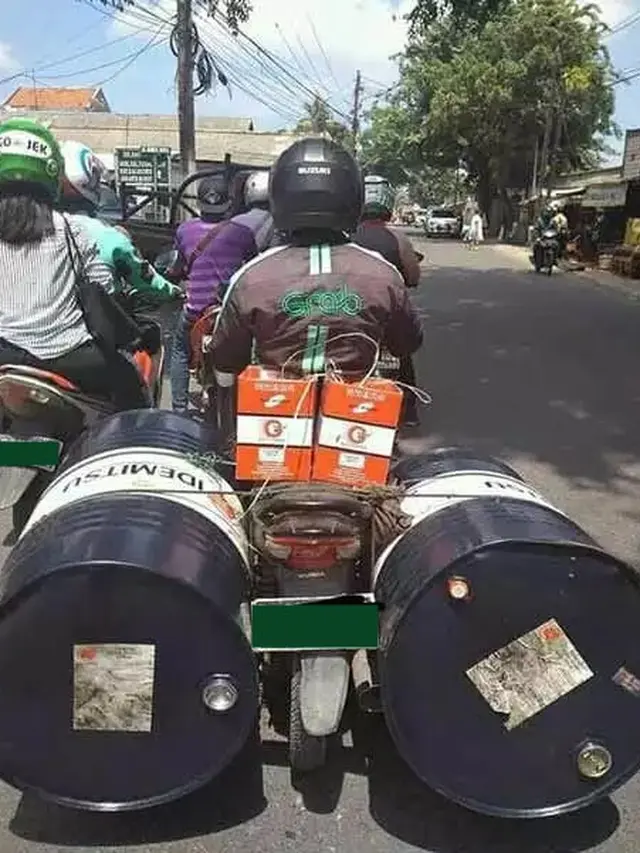 8 Potret Serba-Serbi Driver Ojol Antar Pesanan Ini Bikin Geleng Kepala