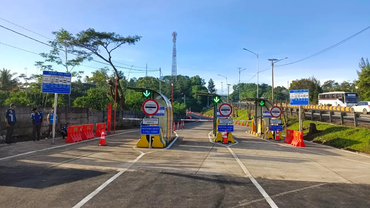 akses keluar menuju Kecamatan Darangdan, Kabupaten Purawakarta, yang terletak di Km 99 Jalan Tol Cikampek-Purwakarta-Padalarang (Tol Cipularang) arah Bandung.