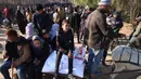 Beragam krisis yang saat ini terjadi di Gaza mengancam kehidupan jutaan orang, terutama untuk wanita dan anak-anak. (BASHAR TALEB/AFP)