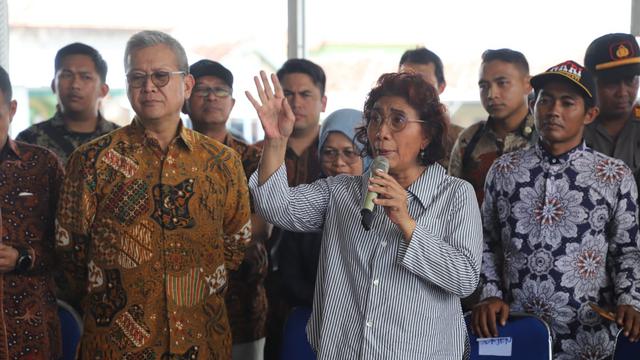 Menteri KKP Susi Pudjiastuti kunjungi kampung rumput laut Sidoarjo