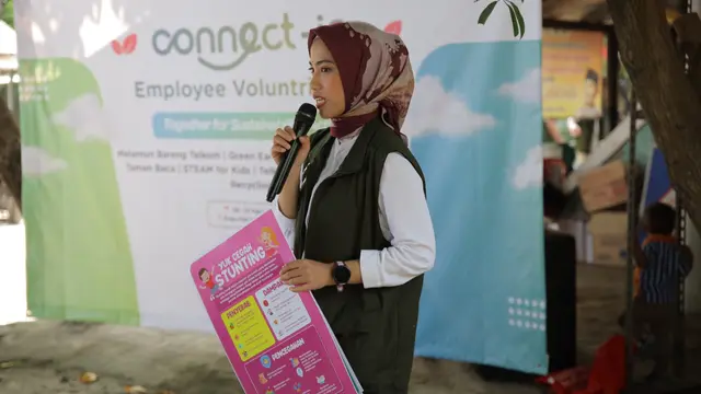 Telkom Libatkan 50 Karyawan Jadi Relawan untuk Lestarikan Lamun di Pulau Pari