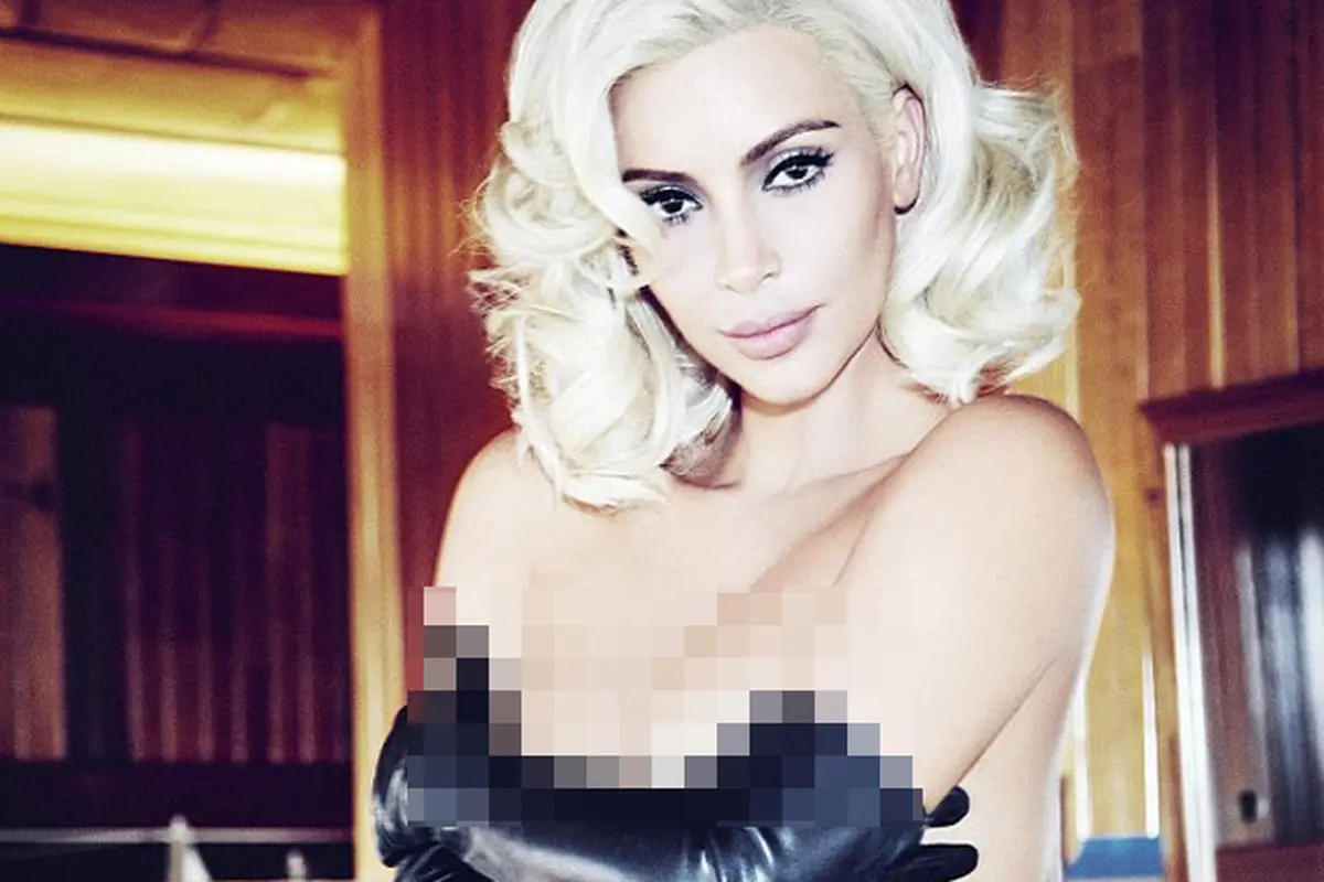 [Bintang] Kim Kardashian