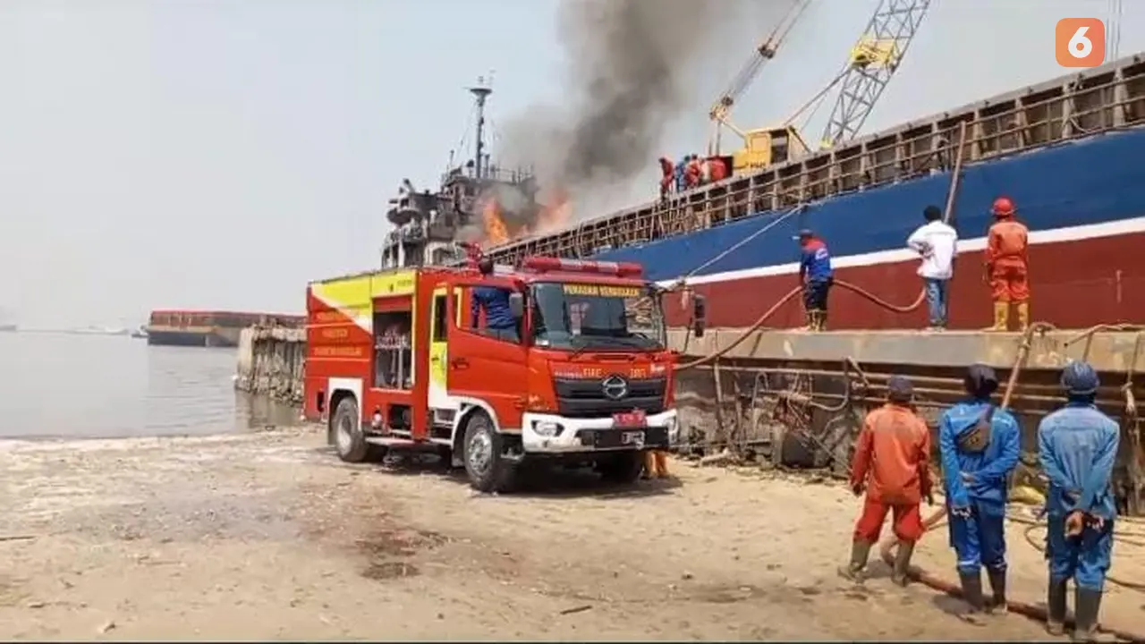 Kapal terbakar