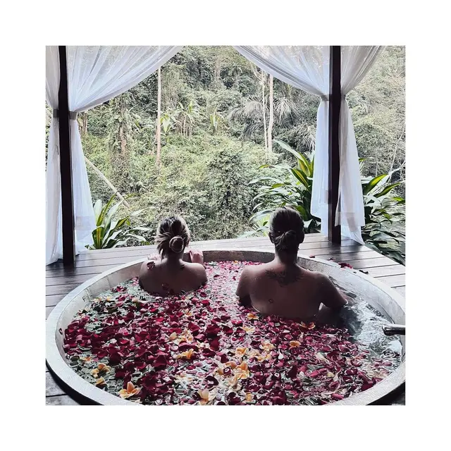 [Fimela] Nia Ramadhani