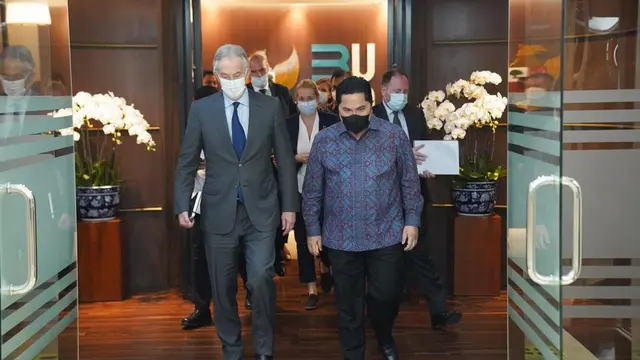 Menteri BUMN Erick Thohir berkesempatan bertemu dengan mantan Perdana Menteri Inggris Tony Blair