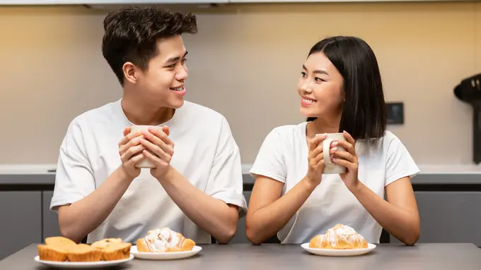 pasangan cinta romantis