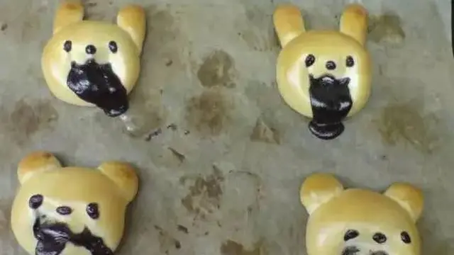 8 Potret Ide Bentuk Nyeleneh Kue Lebaran yang Bikin Geleng Kepala