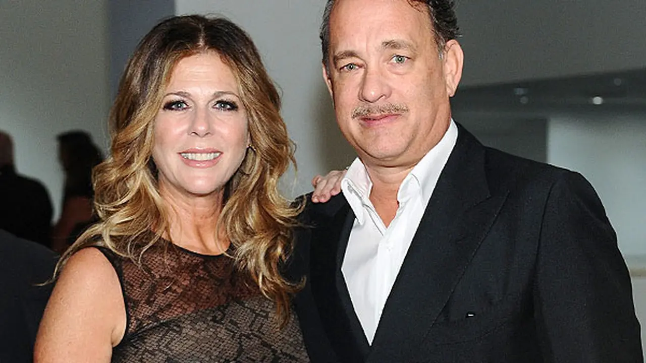 26 Tahun Menikah, Tom Hanks Makin Mesra dengan Istri
