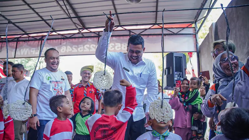 Ramai Video Dukungan untuk Ganjar, Bobby Nasution Pilih Posting Kegiatan Bersama Jokowi dan Relawan