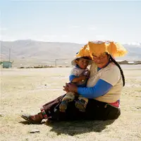 Deretan potret yang jadi seakan jadi ungkapan visual dari seorang fotografer pada warga dan hewan di Peru.