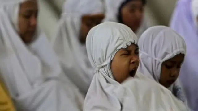 menguap saat sholat