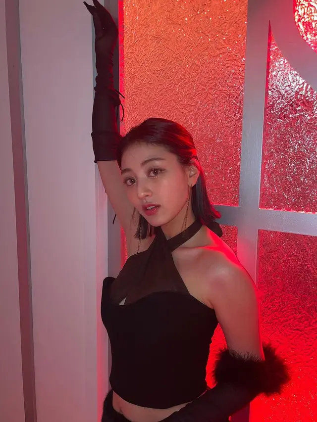 Jihyo Twice. (Instagram/ _zyozyo)