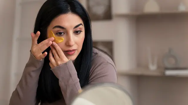 Mata Panda saat Ramadan? Ini Tips Skincare Ampuh agar Tetap Fresh Meski Kurang Tidur