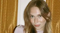 Veronika Slowikowska Officially Joins SNL Season 51, the Only Canadian Comedian?