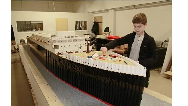 Idap Autisme, Anak Ini Berhasil Buat Miniatur Kapal Titanic Terbesar di Dunia