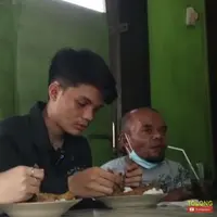 Ucok Baba bersama Adam Batubara dan kekasihnya, Nabila Putri (YouTube/Ucok Baba Official)