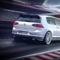 Varian yang dinamai GTI Clubsport ini sanggup menyemburkan tenaga puncak hingga 326 Tk.