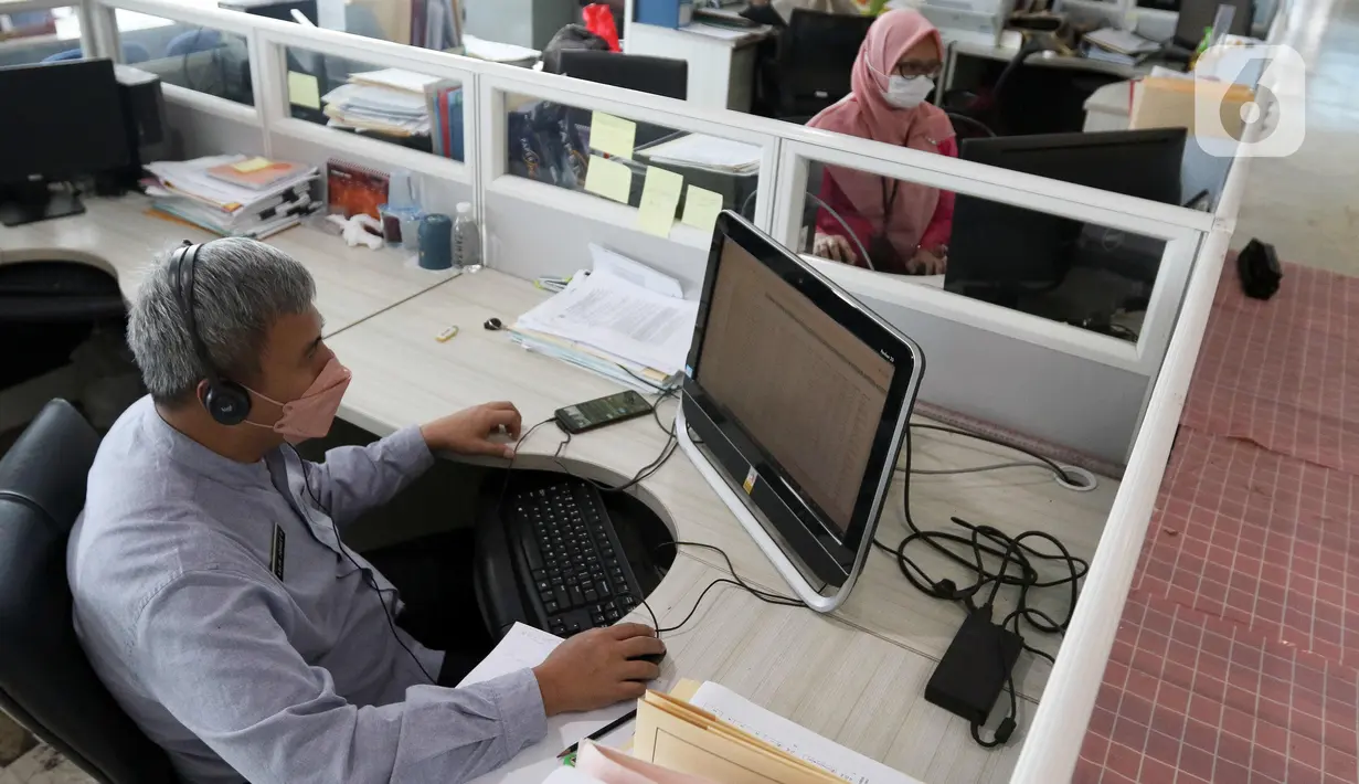 Aturan tersebut ditandatangani Penjabat (Pj) Gubernur DKI Jakarta Heru Budi Hartono tertanggal 13 Meret 2023. (Liputan6.com/Herman Zakharia)
