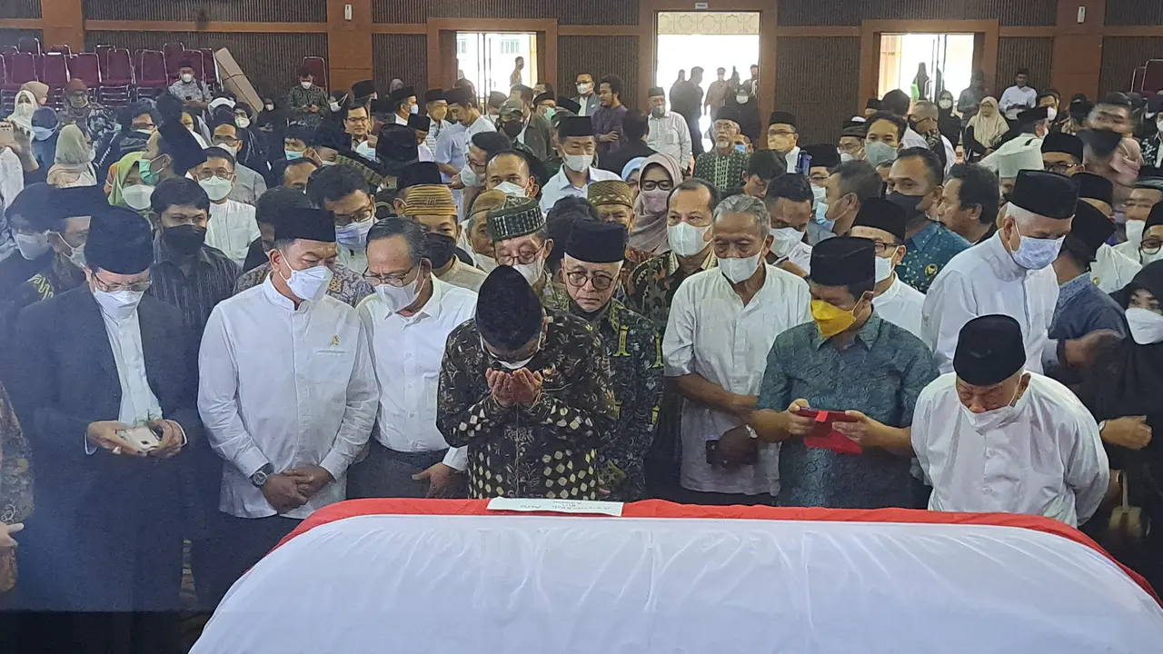 Jenazah Azyumardi Azra Disalatkan di Auditorium UIN Syarif Hidayatullah