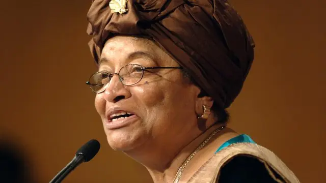 Ellen Johnson Sirleaf, terpilih sebagai Presiden Liberia sekaligus jadi pemimpin wanita pertama di Afrika.