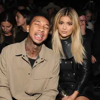 Bagaimana tidak merasakan kebahagiaan yang luar biasa, Kylie Jenner tentunya membuat iri netizen di hari ulang tahun. Lagi-lagi Tyga memberi kejutan di hari ultah sang kekasih. (AFP/Bintang.com)
