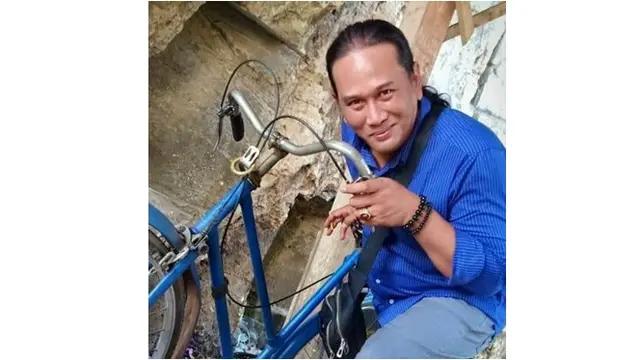 6 Potret Ken Ken Wiro Sableng yang Kini Jadi Petani, Pilih Tinggal di Kaki Gunung